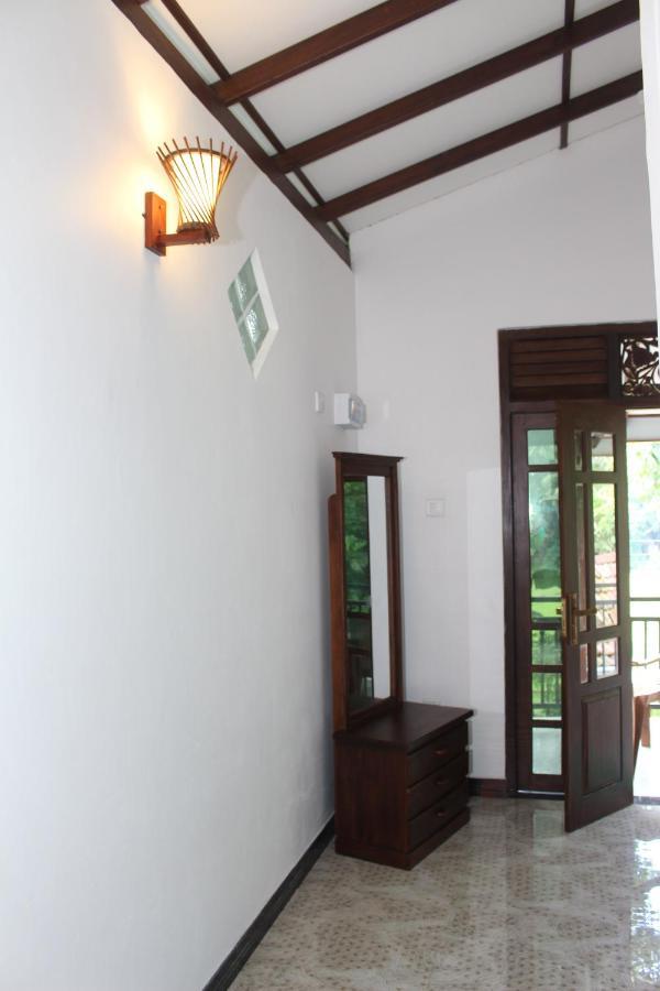 Paddy Field Villa Midigama Exterior photo